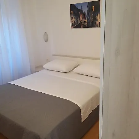 Apartamento Iron Gates *